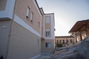 Το κτήριο όπου στεγάζεται  το διαμέρισμα