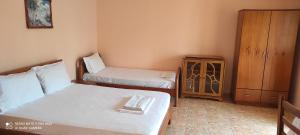 Postel nebo postele na pokoji v ubytování Amalias room