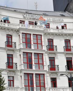 Edificio en el que se encuentra el albergue