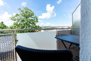 Balkón nebo terasa v ubytování Ferienwohnung Bad Camberg - Apartment Goldener Grund