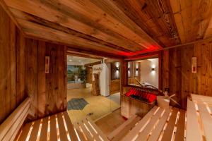 Posedenie v ubytovaní Parkhotel Seefeld