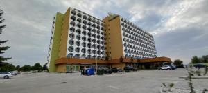 Budova, v ktorej sa apartmán nachádza