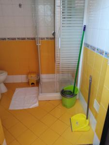 A bathroom at Casa Violetta