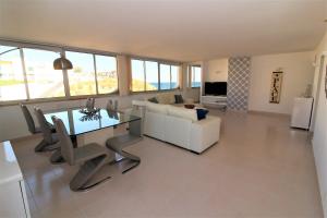 Televisyen dan/atau pusat hiburan di Happy Place - Albufeira