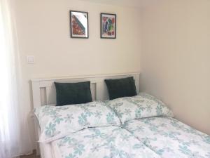 Posteľ alebo postele v izbe v ubytovaní Forest House Balaton