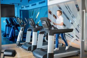 Palestra o centro fitness di The Act Hotel Sharjah