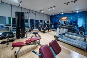 Palestra o centro fitness di The Act Hotel Sharjah