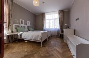 Postel nebo postele na pokoji v ubytování Emily