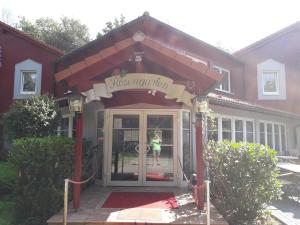 Exteriér nebo vchod ubytování Hotel Rosengarten Leipzig-Naunhof