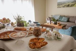 Toit of the bed and breakfast aladel või selle läheduses