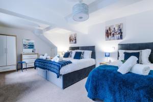 Voodi või voodid majutusasutuse Stylish Chester City Centre apartment by 53 Degrees Property, Ideal for Couples & Business Professionals - Sleeps 4 toas