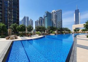 Fotografie z fotogalerie ubytování EDEN'S Homes & Villas - BLVD Heights v Dubaji