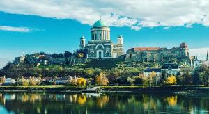 Zdjęcie z galerii obiektu White Luxury Villa Esztergom w mieście Ostrzyhom