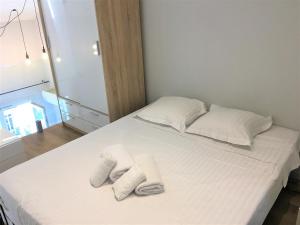 Duplex balcon centre mer 502