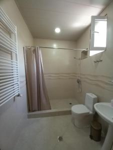 Un baño de Old Gate