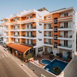 an aerial view of a building with a swimming pool at Hotel &Scaron;ARS in Dobra Voda