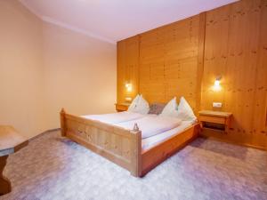 Letto o letti in una camera di Apartment Conny-1 by Interhome