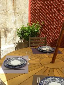 Zdjęcie z galerii obiektu La Terrasse du Marché aux Fleurs w Montpellier