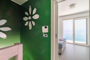 Fotografia z galérie ubytovania Villas d'Orlando - with private pool and sea view v destinácii Capo dʼOrlando