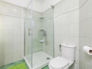 Kúpeľňa v ubytovaní Holiday Home Baretuni by Interhome