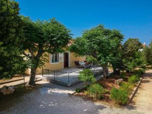 Zahrada ubytování Holiday Home Andela by Interhome