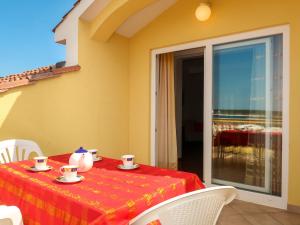 Galeriebild der Unterkunft Apartment Dora-2 by Interhome in Rab