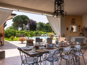 Zahrada ubytování Holiday Home Borgo Sacramento by Interhome