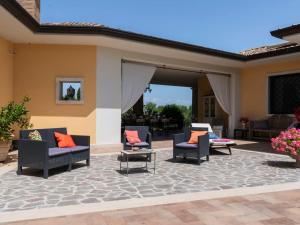 Posezení v ubytování Holiday Home Borgo Sacramento by Interhome