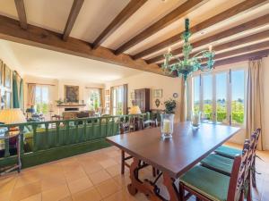 A restaurant or other place to eat at Villa Son Maguet by Interhome