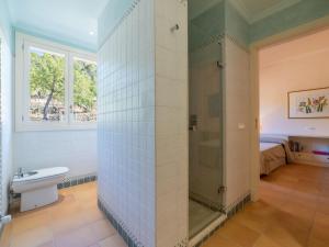 A bathroom at Villa Son Maguet by Interhome