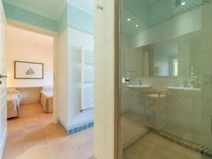 A bathroom at Villa Son Maguet by Interhome