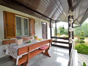 Balkón alebo terasa v ubytovaní Holiday Home Gloria by Interhome