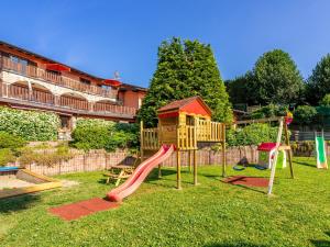 Detský kútik v ubytovaní Apartment Residenza Agrifoglio-15 by Interhome