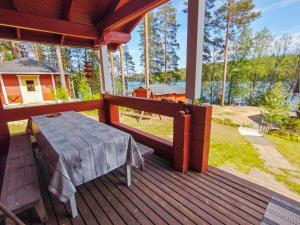 Balkón nebo terasa v ubytování Holiday Home Hankamaja by Interhome