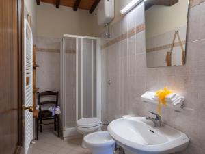 Koupelna v ubytování Apartment Vigna La Corte-2 by Interhome