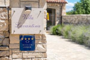 Certifikát, hodnocení, plakát nebo jiný dokument vystavený v ubytování Villa LAVANTINA