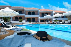 Bazén v ubytování Phaistos Hotel nebo v jeho okolí