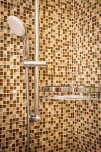 Ένα μπάνιο στο KLIMT HOUSE