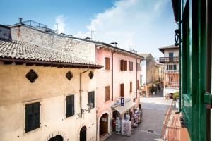 Η γειτονιά γύρω από ή μία γειτονιά κοντά σε αυτό το διαμέρισμα