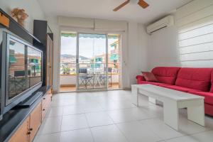 TV/Unterhaltungsangebot in der Unterkunft HomeHolidaysRentals Margot - Costa Barcelona