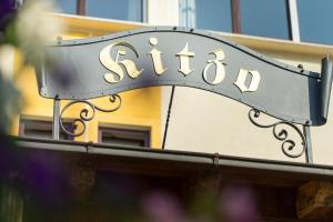 Certificato, attestato, insegna o altro documento esposto da Kim Hotel Dresden