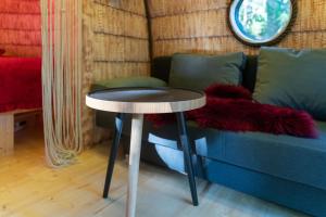 Posezení v ubytování Hundi Holiday Home Cabin "Paat"