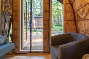 Posezení v ubytování Hundi Holiday Home Cabin "Paat"
