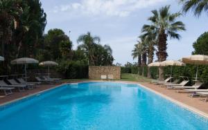 Bazén v ubytovaní Agriturismo Villa Luca alebo v jeho blízkosti