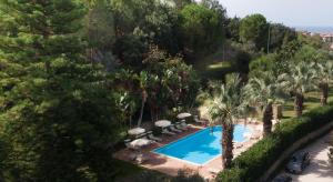 Bazén v ubytovaní Agriturismo Villa Luca alebo v jeho blízkosti