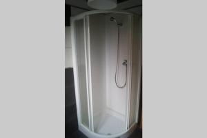 A bathroom at As Campanillas