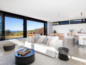 Foto da galeria de Banksia I Absolute Beachfront em Culburra Beach