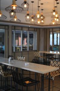Restaurace v ubytování Solia Zigna Kampung Batik Laweyan