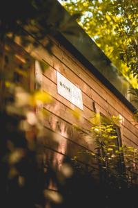 格里莫诺瓦山林小屋露营地的相册照片