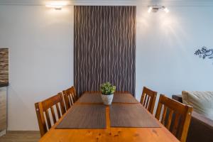 Fotografia z galérie ubytovania Cadet 505 - Panorámás Balaton-parti Apartman v Siófoku